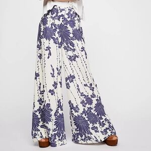 Free People Sundae Stroll Wide Leg Pant Floral Boho Whimsy Flowy Womens 4 FLAWED